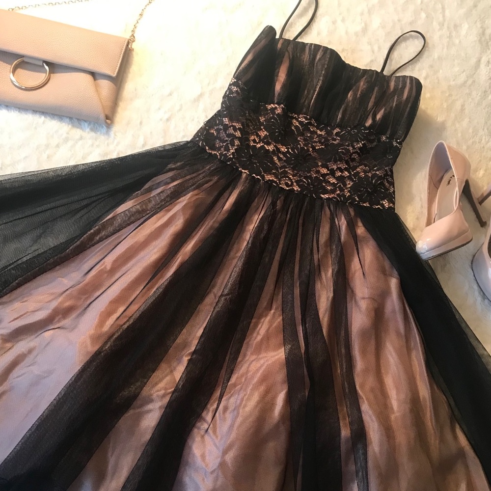 Gorgeous NWOT OC by OC DRESS